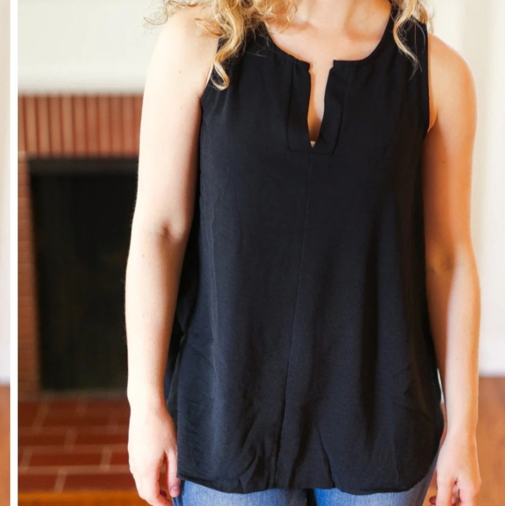 Black V Neck Tank